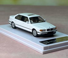 Load image into Gallery viewer, DCM 1:64 White 1998-01 E38 L7 728il Luxury Sedan Model Diecast Metal Car New
