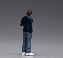 Load image into Gallery viewer, 1:64 Painted Figure Model Miniature Resin Sand Diorama Cool Man In Black Stand
