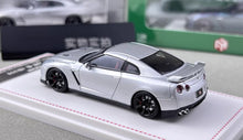 Load image into Gallery viewer, FH 1:64 Silver JDM Skyline GTR R35 Racing Sports Model Diecast Metal Car New Collection
