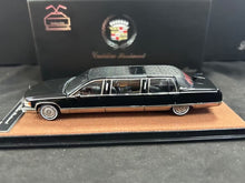 Load image into Gallery viewer, XG 1:64 Black Fleetwood Luxury Limousine Classic Model Diecast Metal Car New Collection
