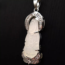 Load image into Gallery viewer, Nature Jade Guanyin Pendant Necklace Gift Jewelry charm Blessing Fortune New nn

