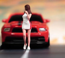 Load image into Gallery viewer, 1:64 Painted Figure Model Miniature Resin Diorama Sand Racer Girl Beauty Lady New Collection
