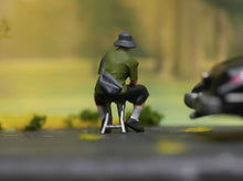 Load image into Gallery viewer, 1:64 Painted Figure Model Miniature Resin Diorama Sand Sitting Cool Hat Man Boy
