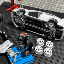Load image into Gallery viewer, 1:64 Evo Parts 4G63 Engine Lifting Bracket Garage Scene Model Resin Car Set
