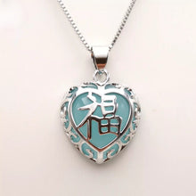 Load image into Gallery viewer, Nature Jade Heart Pendant Necklace Gift Jewelry charm Blessing Fortune Lucky h

