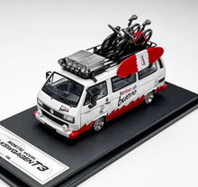 Load image into Gallery viewer, Mortal 1:64 White VW T3 Multi Mini Van Camper Sport Model Diecast Metal Car
