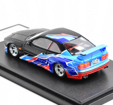 Load image into Gallery viewer, RM 1:64 Black Blue 850CSi E31 Widebody Sports Model Diecast Metal Car New Collection
