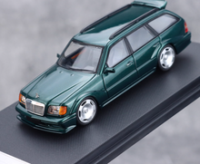 Load image into Gallery viewer, Mortal 1:64 Green S124 MODEII EVO2 Sports Wagon Model Diecast Metal Car New Collection
