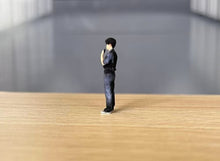 Load image into Gallery viewer, 1:64 Painted Figure Model Miniature Resin Diorama Policeman With Walkie-talkie
