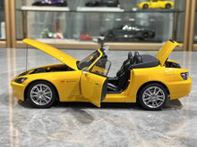 Load image into Gallery viewer, MH 1:18 Yellow JDM S2000 AP2 Sports F22C Engine Model Diecast Metal Car New Collect
