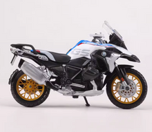 Load image into Gallery viewer, Maisto 1:18 R1250 GS Racing Sports Model Metal Motorcycle BikeNew
