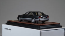 Load image into Gallery viewer, WTX 1:64 1994 Black 600Sel W140 Sedan Classic Model Diecast Metal Car New Collection
