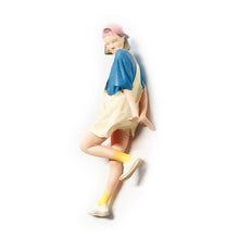 Load image into Gallery viewer, 1:64 Painted Figure Mini Model Miniature Resin Diorama Braces Skirt Girl Playful
