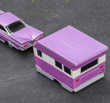 Load image into Gallery viewer, Maisto 1:64 1959 Impala Alameda Traveler Trailer Tow &amp; Go Model Metal Car BN
