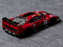 Load image into Gallery viewer, SH 1:64 Red F40 LM #5 Racing Sports Model Diecast Metal Car New Collection
