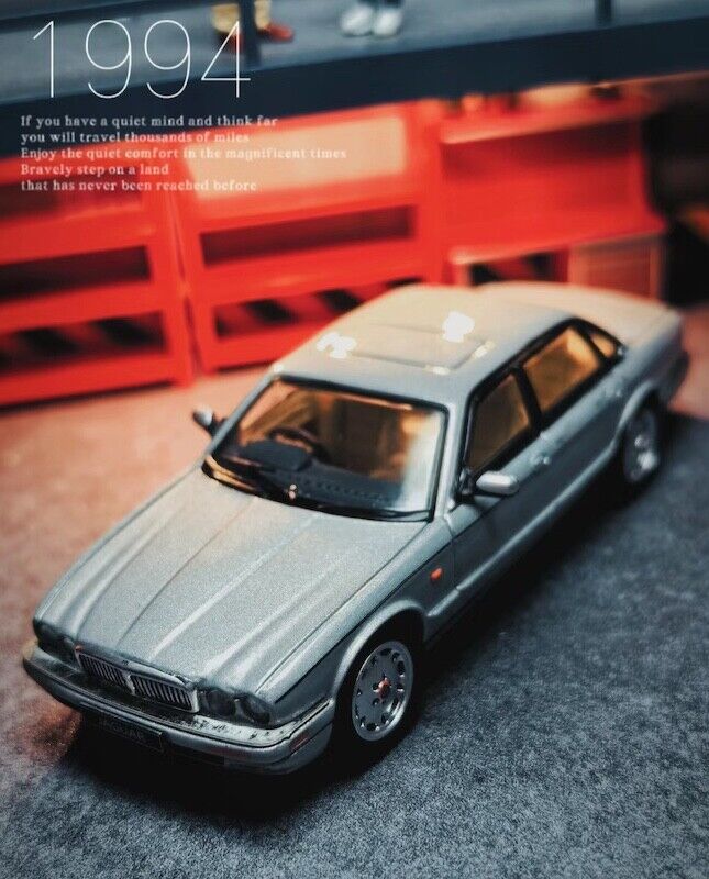 GCD 1:64 1994 XJ XJR X300 Sedan Sports Classic Model Diecast Metal Car New