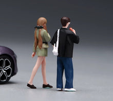 Load image into Gallery viewer, 1:24 Painted Figure Model Miniature Resin Diorama  Sand Couple Lovers Fashion
