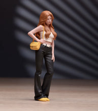 Load image into Gallery viewer, 1:24 Painted Figure Model Miniature Resin Diorama Brown Curly Hair Lady Woman
