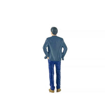 Load image into Gallery viewer, 1:64 Painted Figure Model Miniature Resin Diorama Sand Pool Billiards Balls Cue
