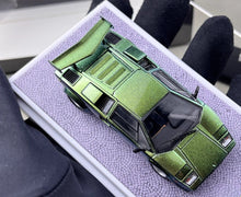 Load image into Gallery viewer, FY 1:64 Green Countach LP5000 S QV Racing Sports Model Diecast Metal Car New Collection
