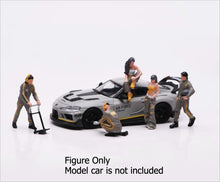 Load image into Gallery viewer, 1:64 Painted Figure Model Miniature Resin Diorama Scene Repair Racing People Set
