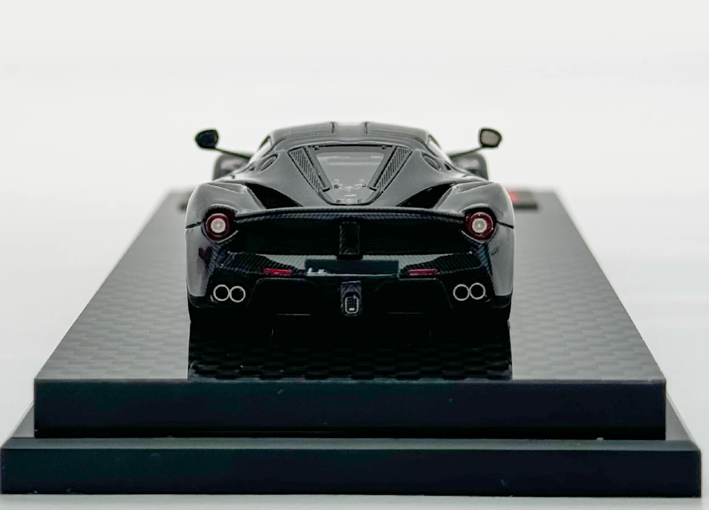 DMH 1:64 Black Full Carbon Laferrari Aperta Sports Model Diecast