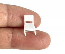 Load image into Gallery viewer, 1:64 Painted Figure Mini Model Miniature Resin Diorama Set Boy Girl Chair Sand
