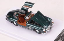 Load image into Gallery viewer, BSC 1:64 Green 1955 300SL Coupe Sport Classic Model Diecast Metal Car New Collection
