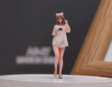 Load image into Gallery viewer, 1:64 Painted Figure Model Miniature Resin Diorama Toy Sand Kitten Girl Pretty
