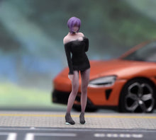 Load image into Gallery viewer, 1:64 Painted Figure Model Miniature Resin Sand Diorama Purple Hair Dress Lady
