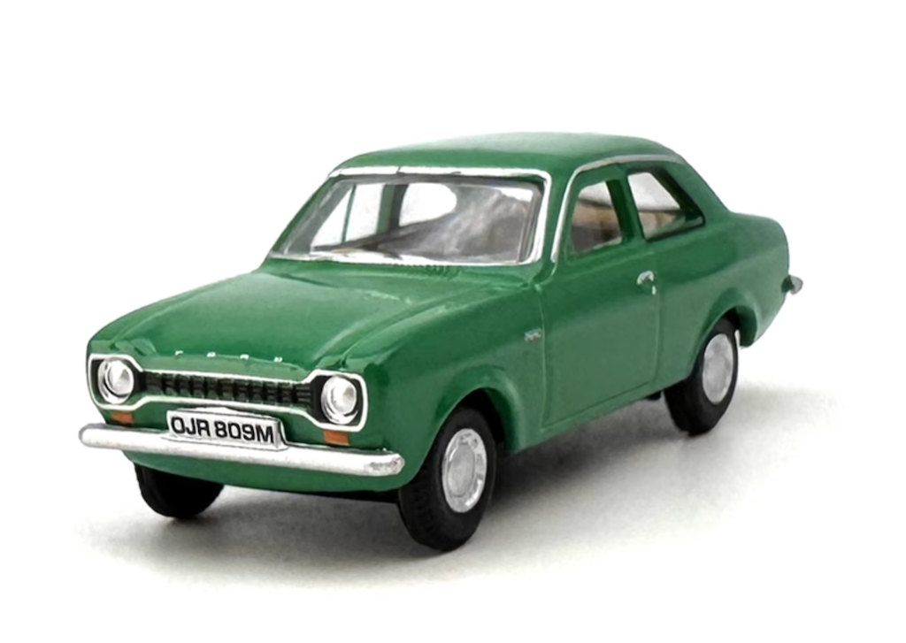1:76 Modena Green MK1 Coupe Classic Sports Model Diecast Metal Car New Collection
