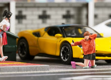 Load image into Gallery viewer, 1:64 Painted Figure Model Miniature Resin Diorama Toy Sand Selfie Skirt Girl
