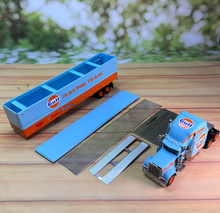 Load image into Gallery viewer, FINE 1:64 Gulf Racing Peterbilt King Hauler Trailer Model Diecast Metal Car
