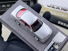 Load image into Gallery viewer, Mortal 1:64 Silver JDM CRESTA JZX100 Sedan Sports Model Diecast Metal Car New Collection
