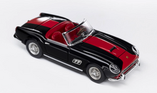 Load image into Gallery viewer, GFCC 1:64 Black Red 1960 250GT California SWB Classic Model Diecast Metal Car
