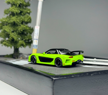 Load image into Gallery viewer, Minigt 1:64 Green RX7 Veilside Sports Model Diecast Metal Car New Collection
