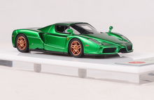 Load image into Gallery viewer, DMH 1:64 Enzo Super Racing Sports Model Diecast Resin Car New Collection
