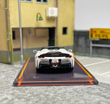 Load image into Gallery viewer, U2 1:64 White SF90 Spider Super Racing Sports Model Diecast Resin Car Box
