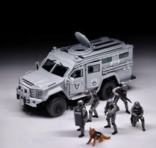 Load image into Gallery viewer, MVA 1:64 Gray Bearcat G3 AFV Armored Vehicle Police Figures Model ABS Car New Collection
