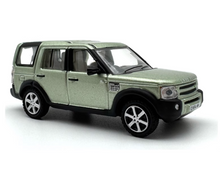 Load image into Gallery viewer, 1:76 Green Discovery 3 V6 HSE SUV ORV Sports Model Diecast Metal Car New Collection
