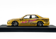Load image into Gallery viewer, Mortal 1:64 Gold JP D1 Skyline GTR ER34 Sports Model Diecast Metal Car New Collection
