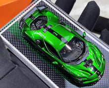 Load image into Gallery viewer, U2 1:64 Green SF90XX Stradale Racing Sports Model Diecast Resin Car New Collection
