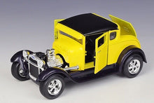 Load image into Gallery viewer, Bburago 1:24 1929 Model A Close Box Classic Vintage Toy Diecast Metal Car BN
