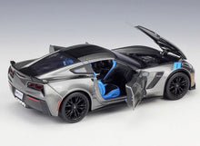 Load image into Gallery viewer, Maisto 1:24 2017 Grey Grand Racing Sports Model Toy Diecast Metal Car BN
