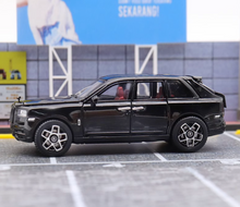 Load image into Gallery viewer, DCM 1:64 Green Cullinan Luxury SUV Sports BB Model Diecast Metal Car New Collection
