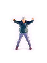Load image into Gallery viewer, 1:64 Painted Figure Mini Model Miniature Resin Diorama Police Catch Criminal Toy New
