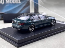 Load image into Gallery viewer, MJ 1:64 Green M5 F90 Luxury Sedan Sports Model Diecast Metal Car New Collection
