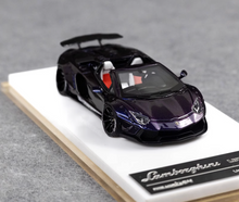 Load image into Gallery viewer, FW 1:64 Purple Aventador LP700 Convertible LBWK Sport Model Diecast Resin Car
