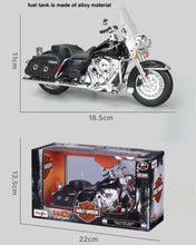 Load image into Gallery viewer, Maisto 1:12 2013 FLHTK Road King Classic Model Diecast Metal Motorcycle New
