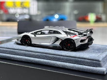Load image into Gallery viewer, 1:64 GradePro Silver SVJ LP770-4 Aventador Sports Model Diecast Resin Car New Collection
